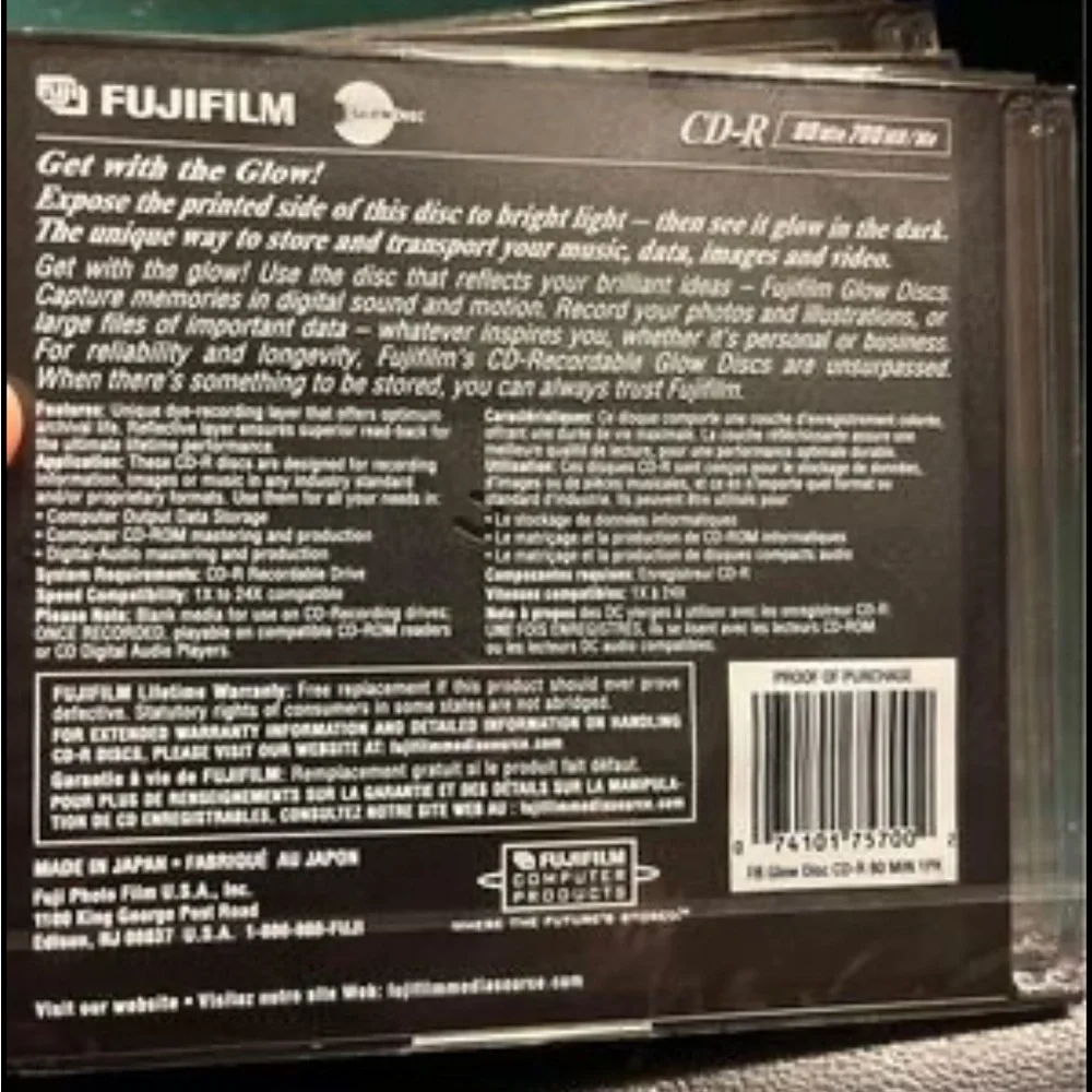 FujiFilm 7- pack CD-Rv80 Min 700 MB/MO Glow Disc’s